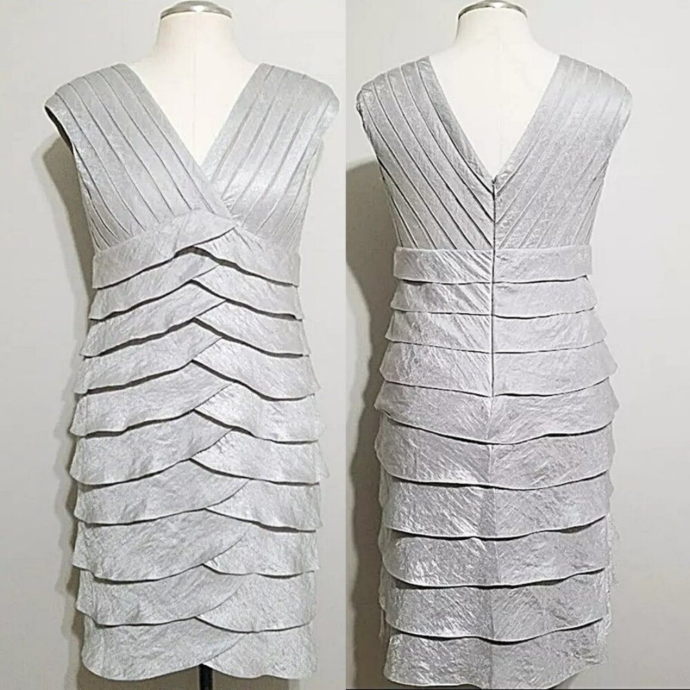 Adrianna Papell Silver Tiered Cocktail Dress 12 Womens V Neck Formal